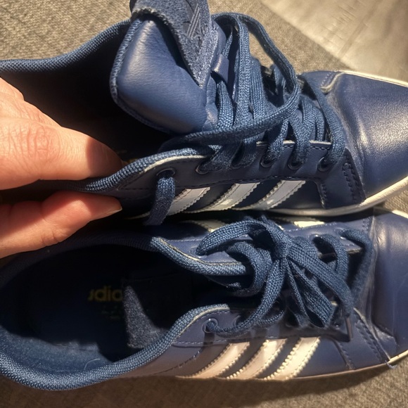adidas sneakers - Picture 1 of 7